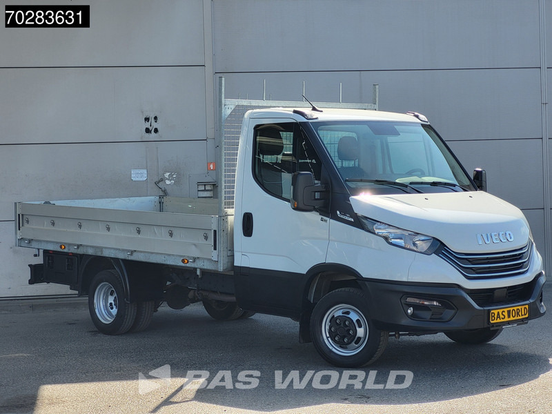 Iveco Daily 35C18 3.0L Open Laadbak Dubbellucht 3,5t Trekhaak Airco Cruise Camera Parkeersensoren Euro6 Meubelbak Koffer Airco Trekhaak Crui - Xe tải nhỏ phẳng: hình 3 Iveco Daily 35C18 3.0L Open Laadbak Dubbellucht 3,5t Trekhaak Airco Cruise Camera Parkeersensoren Euro6 Meubelbak Koffer Airco Trekhaak Crui - Xe tải nhỏ phẳng: hình 3