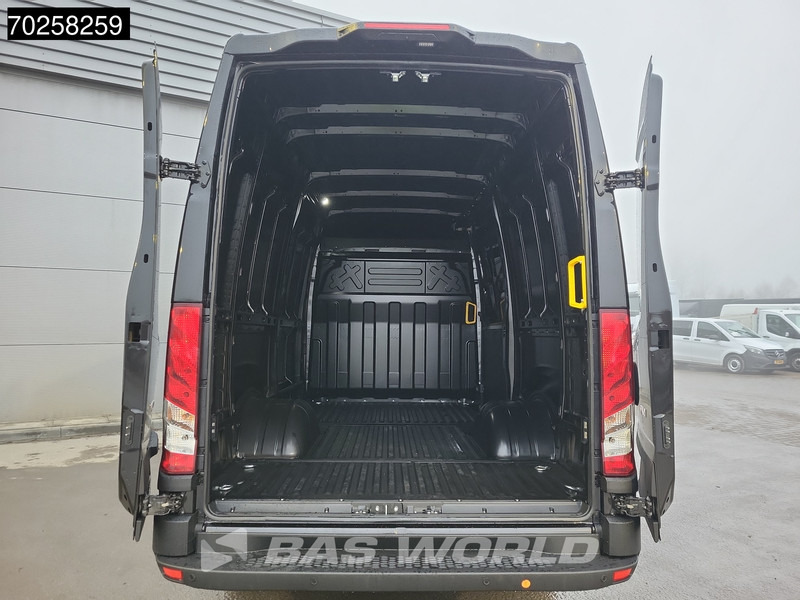 Iveco Daily 35C21 3.0L Black Edition Automaat 210PK L2H2 2025-Model Dubbellucht 3,5t Trekvermogen ACC LED CarPlay Camera Parkeersensoren Eur - Xe van chở hàng: hình 2 Iveco Daily 35C21 3.0L Black Edition Automaat 210PK L2H2 2025-Model Dubbellucht 3,5t Trekvermogen ACC LED CarPlay Camera Parkeersensoren Eur - Xe van chở hàng: hình 2