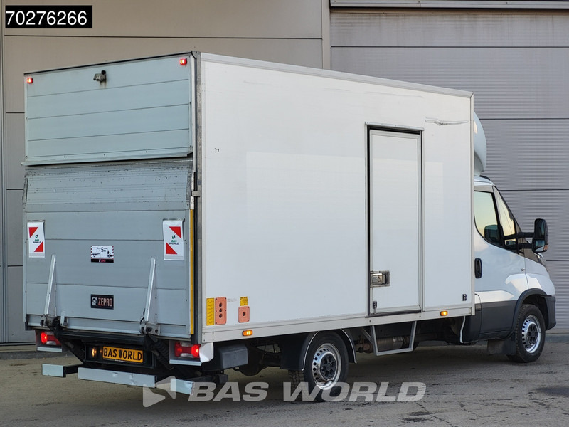 Iveco Daily 35S14 Automaat Laadklep Bakwagen Zijdeur Airco Cruise Meubelbak Koffer Airco Cruise control - Xe tải nhỏ thùng kín: hình 5 Iveco Daily 35S14 Automaat Laadklep Bakwagen Zijdeur Airco Cruise Meubelbak Koffer Airco Cruise control - Xe tải nhỏ thùng kín: hình 5