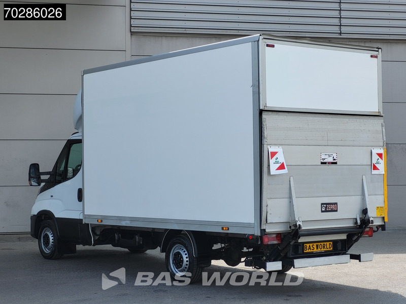 Iveco Daily 35S14 Laadklep Zijdeur Bakwagen Airco Cruise Euro6 Meubelbak Koffer 20m3 Airco Cruise control - Xe tải nhỏ thùng kín: hình 2 Iveco Daily 35S14 Laadklep Zijdeur Bakwagen Airco Cruise Euro6 Meubelbak Koffer 20m3 Airco Cruise control - Xe tải nhỏ thùng kín: hình 2