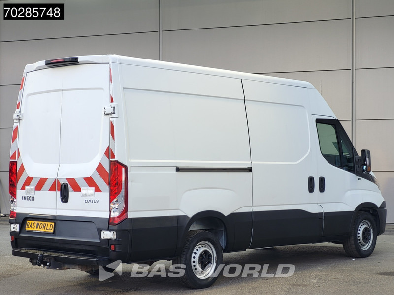 Iveco Daily 35S15 L2H2 3,5t Trekhaak Airco Euro6 L2 12m3 Airco Trekhaak - Xe van chở hàng: hình 5 Iveco Daily 35S15 L2H2 3,5t Trekhaak Airco Euro6 L2 12m3 Airco Trekhaak - Xe van chở hàng: hình 5