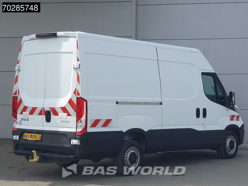 Iveco Daily 35S15 L2H2 3,5t Trekhaak Airco Euro6 L2 12m3 Airco Trekhaak - Xe van chở hàng: hình 5 Iveco Daily 35S15 L2H2 3,5t Trekhaak Airco Euro6 L2 12m3 Airco Trekhaak - Xe van chở hàng: hình 5