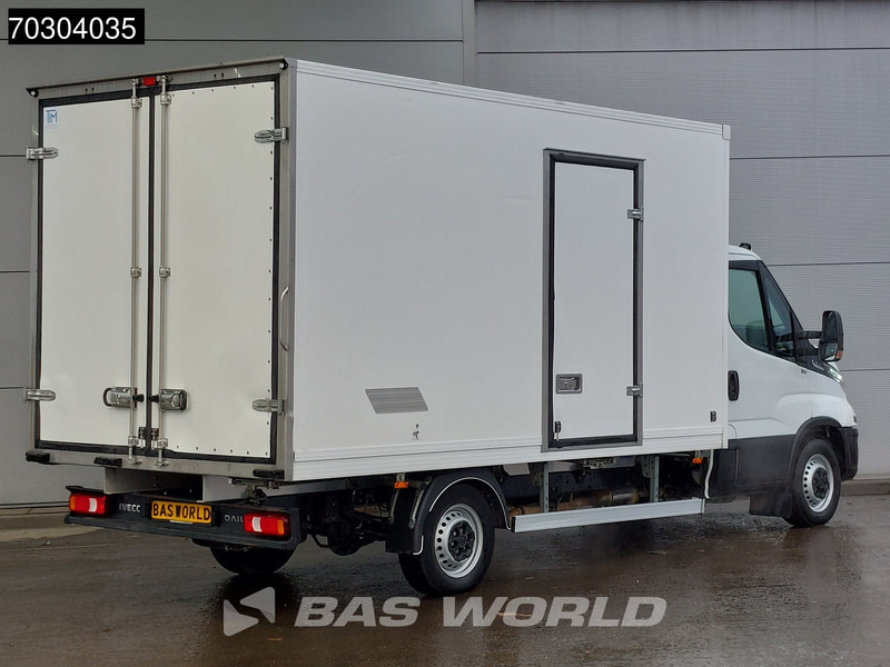 Iveco Daily 35S18 3.0L Automaat Koelwagen 230v Stekker Zijdeur Achterdeuren 180PK ACC LED Navi Airco Euro6 Bakwagen Gekoeld Koel Koeler Kühl - Xe van đông lạnh: hình 5 Iveco Daily 35S18 3.0L Automaat Koelwagen 230v Stekker Zijdeur Achterdeuren 180PK ACC LED Navi Airco Euro6 Bakwagen Gekoeld Koel Koeler Kühl - Xe van đông lạnh: hình 5