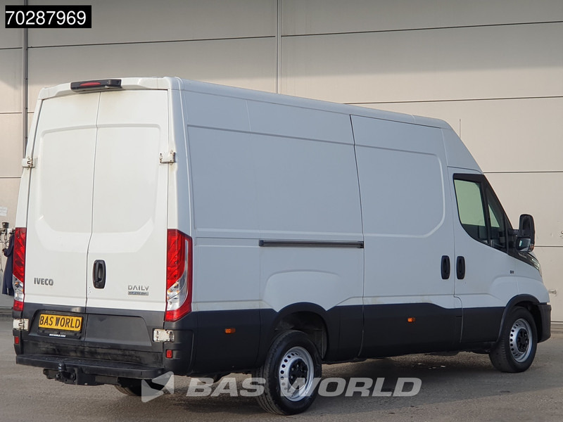 Iveco Daily 35S18 3.0L Automaat L2H2 3,5t Trekhaak 180PK LED Navi Airco Cruise Camera Euro6 L2 12m3 Airco Trekhaak Cruise control - Xe van chở hàng: hình 3 Iveco Daily 35S18 3.0L Automaat L2H2 3,5t Trekhaak 180PK LED Navi Airco Cruise Camera Euro6 L2 12m3 Airco Trekhaak Cruise control - Xe van chở hàng: hình 3