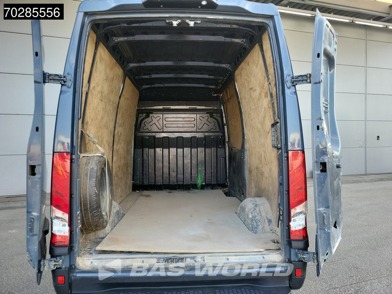 Iveco Daily 35S18 3.0L Automaat L2H2 3,5t Trekhaak LED Navi Airco Cruise Camera Euro6 L2 11m3 Airco Trekhaak Cruise control - Xe van chở hàng: hình 3 Iveco Daily 35S18 3.0L Automaat L2H2 3,5t Trekhaak LED Navi Airco Cruise Camera Euro6 L2 11m3 Airco Trekhaak Cruise control - Xe van chở hàng: hình 3
