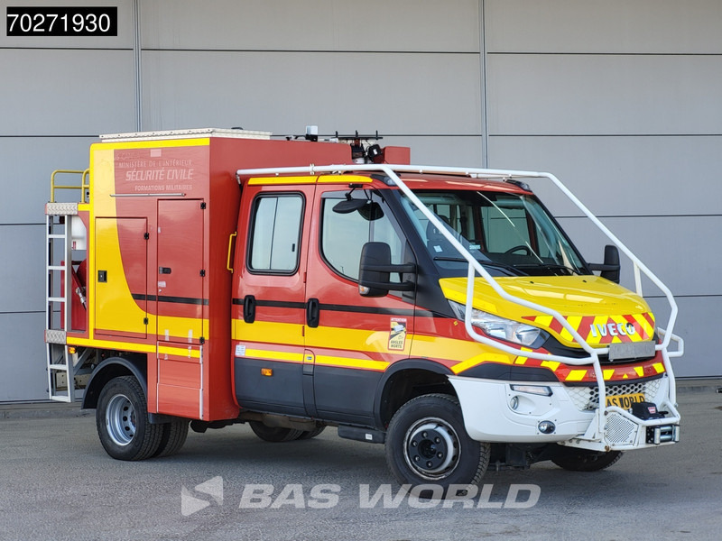 Iveco Daily 70C18 4x4 Achleitner Euro6 3.0L Firetruck Brandweerwagen 3,5t Trekhaak Airco Cruise AWD Allrad Camper 1600liter Airco Dubbel cab - Xe cứu thương: hình 3 Iveco Daily 70C18 4x4 Achleitner Euro6 3.0L Firetruck Brandweerwagen 3,5t Trekhaak Airco Cruise AWD Allrad Camper 1600liter Airco Dubbel cab - Xe cứu thương: hình 3