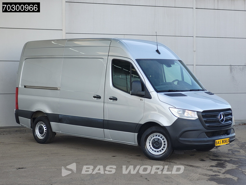 Mercedes-Benz Sprinter 315 CDI Automaat L2H2 150PK Airco Camera Parkeersensoren MBUX CarPlay Euro6 L2 Airco - Xe van nhỏ gọn: hình 5 Mercedes-Benz Sprinter 315 CDI Automaat L2H2 150PK Airco Camera Parkeersensoren MBUX CarPlay Euro6 L2 Airco - Xe van nhỏ gọn: hình 5
