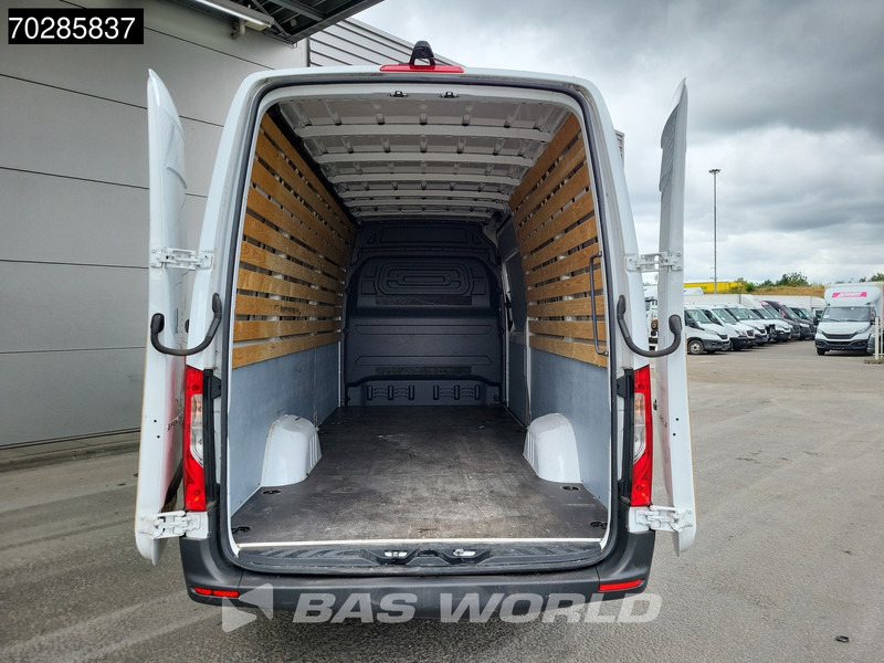 Mercedes-Benz Sprinter 315 CDI Automaat L3H2 Airco Cruise Camera MBUX CarPlay Euro6 L3 16m3 Airco Cruise control - Xe van chở hàng: hình 3 Mercedes-Benz Sprinter 315 CDI Automaat L3H2 Airco Cruise Camera MBUX CarPlay Euro6 L3 16m3 Airco Cruise control - Xe van chở hàng: hình 3