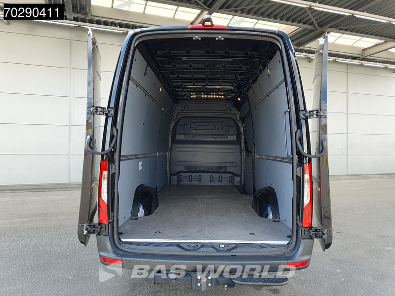Mercedes-Benz Sprinter 317 CDI Automaat 170PK 3,5t Trekhaak L3H2 Airco Camera Parkeersensoren MBUX CarPlay Euro6 L3 15m3 Airco Trekhaak - Xe van chở hàng: hình 3 Mercedes-Benz Sprinter 317 CDI Automaat 170PK 3,5t Trekhaak L3H2 Airco Camera Parkeersensoren MBUX CarPlay Euro6 L3 15m3 Airco Trekhaak - Xe van chở hàng: hình 3