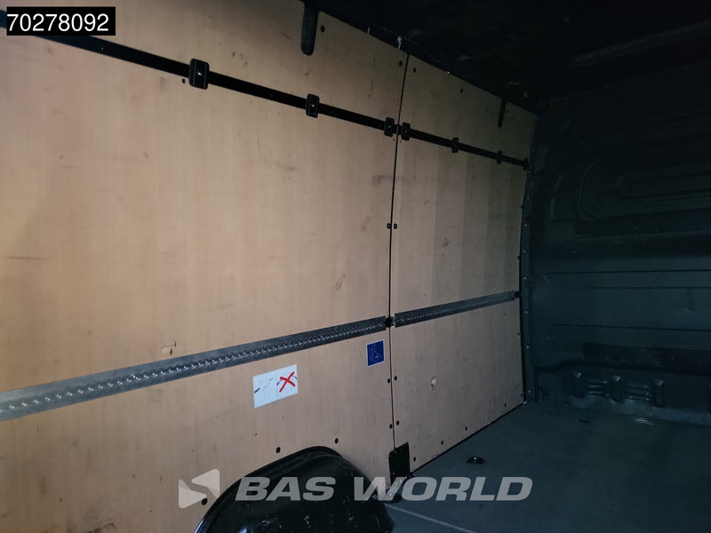 Mercedes-Benz Sprinter 317 CDI Automaat L2H2 3500KG Trekhaak 170PK Airco Camera MBUX CarPlay Euro6 L2 10m3 Airco Trekhaak - Xe van chở hàng: hình 3 Mercedes-Benz Sprinter 317 CDI Automaat L2H2 3500KG Trekhaak 170PK Airco Camera MBUX CarPlay Euro6 L2 10m3 Airco Trekhaak - Xe van chở hàng: hình 3