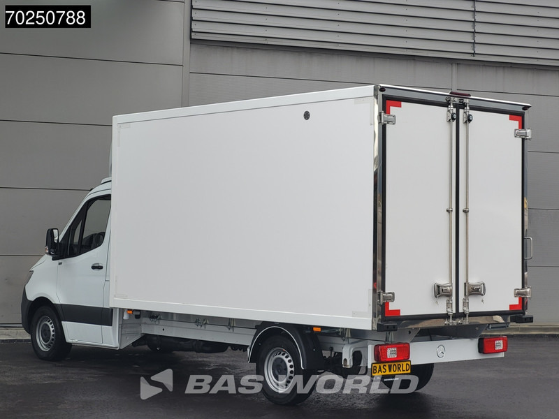 Mercedes-Benz Sprinter 317 CDI Koelwagen Thermo King V-300max 230V stekker Bakwagen Koel Kühlwagen 16m3 Airco Cruise control - Xe van đông lạnh: hình 3 Mercedes-Benz Sprinter 317 CDI Koelwagen Thermo King V-300max 230V stekker Bakwagen Koel Kühlwagen 16m3 Airco Cruise control - Xe van đông lạnh: hình 3