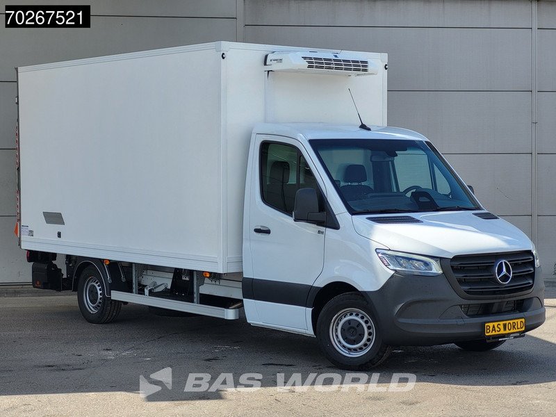 Mercedes-Benz Sprinter 317 CDI Koelwagen Vriezer Laadklep Thermo King V-200 MAX 230V Stekker LED Airco 10inch MBUX CarPlay Euro6 Koel Koeler Kühl Kühle - Xe van đông lạnh: hình 5 Mercedes-Benz Sprinter 317 CDI Koelwagen Vriezer Laadklep Thermo King V-200 MAX 230V Stekker LED Airco 10inch MBUX CarPlay Euro6 Koel Koeler Kühl Kühle - Xe van đông lạnh: hình 5