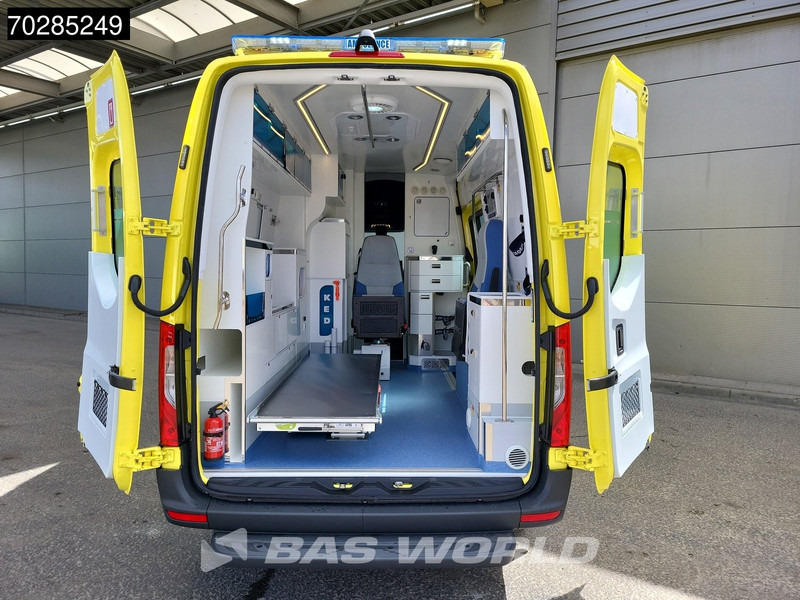 Mercedes-Benz Sprinter 319 CDI Automaat Nieuw! Complete Ambulance Ziekenwagen Rettungswagen Krankenwagen 11m3 Airco Cruise control - Xe cứu thương: hình 3 Mercedes-Benz Sprinter 319 CDI Automaat Nieuw! Complete Ambulance Ziekenwagen Rettungswagen Krankenwagen 11m3 Airco Cruise control - Xe cứu thương: hình 3