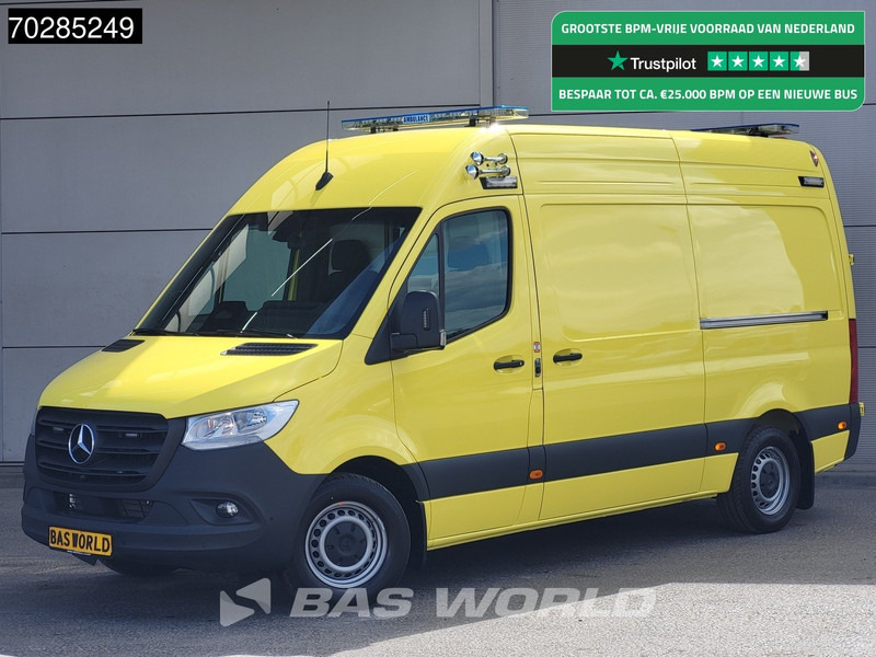 Mercedes-Benz Sprinter 319 CDI Automaat Nieuw! Complete Ambulance Ziekenwagen Rettungswagen Krankenwagen 11m3 Airco Cruise control - Xe cứu thương: hình 1 Mercedes-Benz Sprinter 319 CDI Automaat Nieuw! Complete Ambulance Ziekenwagen Rettungswagen Krankenwagen 11m3 Airco Cruise control - Xe cứu thương: hình 1