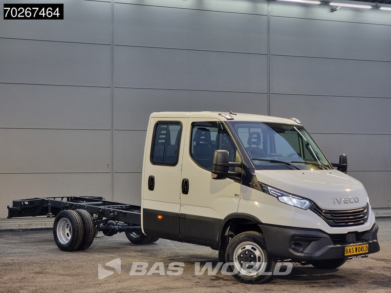Iveco Daily 35C18 3.0L Dubbel Cabine Chassis 410WB 2025 model LED Navi Camera Airco Cruise Fahrgestell Airco Dubbel cabine Cruise control - Xe tải nhỏ: hình 3 Iveco Daily 35C18 3.0L Dubbel Cabine Chassis 410WB 2025 model LED Navi Camera Airco Cruise Fahrgestell Airco Dubbel cabine Cruise control - Xe tải nhỏ: hình 3