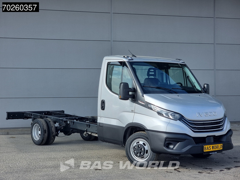 Iveco Daily 35C21 Automaat 410wb Dubbellucht 2025model Chassis Cabine ACC Fahrgestell Airco - Xe tải nhỏ: hình 3 Iveco Daily 35C21 Automaat 410wb Dubbellucht 2025model Chassis Cabine ACC Fahrgestell Airco - Xe tải nhỏ: hình 3