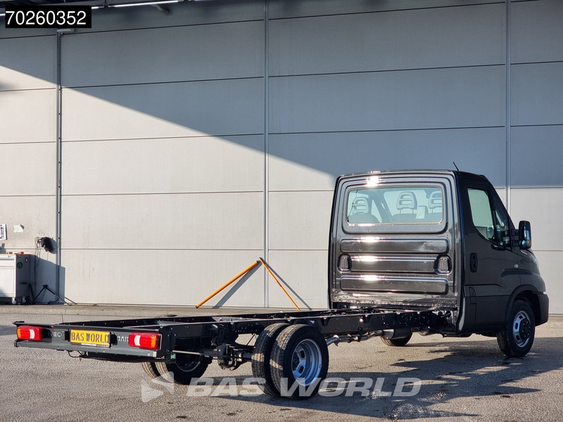 Iveco Daily 35C21 Automaat 410wb Dubbellucht 2025model Chassis Cabine ACC Fahrgestell Airco - Xe tải nhỏ: hình 5 Iveco Daily 35C21 Automaat 410wb Dubbellucht 2025model Chassis Cabine ACC Fahrgestell Airco - Xe tải nhỏ: hình 5