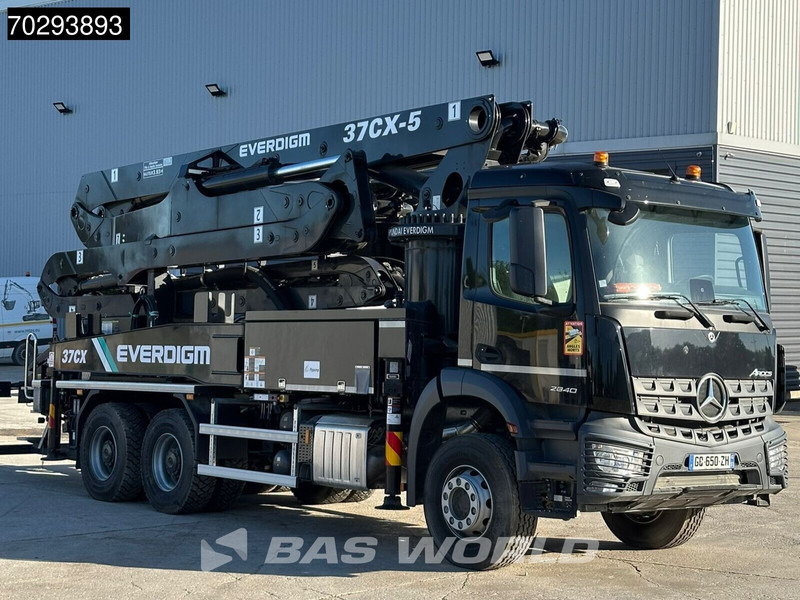 Mercedes-Benz Arocs 2840 Arocs 6X4 Unused! Everdigm 37CX-5 concrete pump Steel Suspension Automatic Euro 6 - Xe bơm bê tông: hình 3 Mercedes-Benz Arocs 2840 Arocs 6X4 Unused! Everdigm 37CX-5 concrete pump Steel Suspension Automatic Euro 6 - Xe bơm bê tông: hình 3