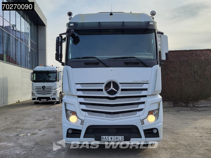 Xe đầu kéo Mercedes-Benz Actros 1942 Actros 4X2 StreamSpace PTO: hình 7