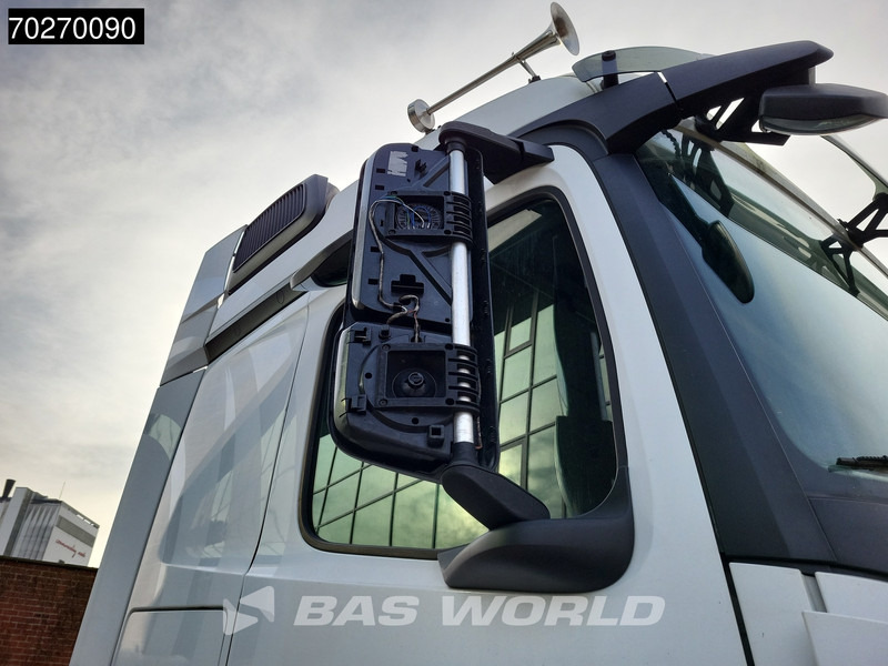 Xe đầu kéo Mercedes-Benz Actros 1942 Actros 4X2 StreamSpace PTO: hình 6
