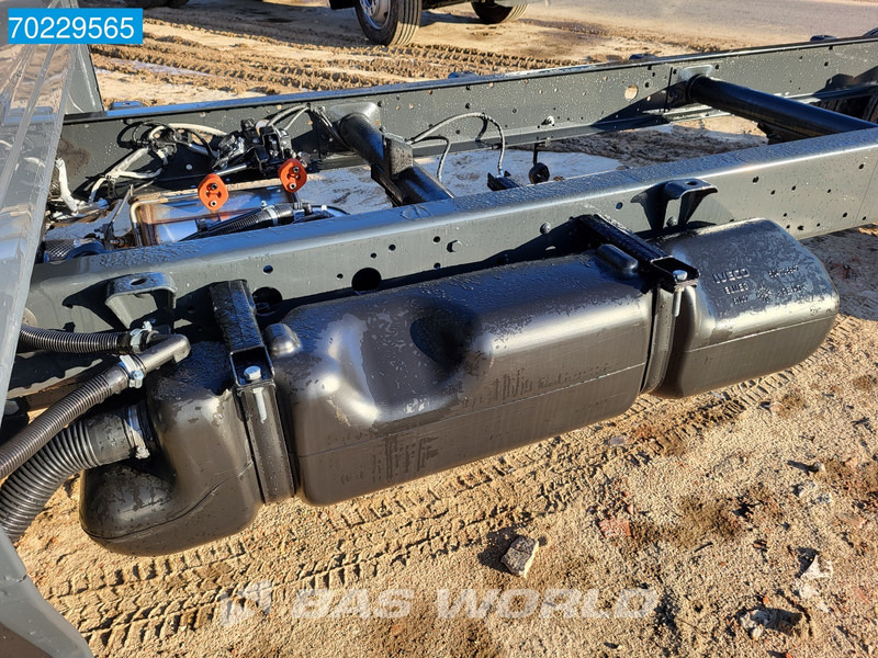 Xe tải nhỏ mới Iveco Daily 70C18 475WB Chassis Cabine Fahrgestell Airco Cruise Navi A/C: hình 11