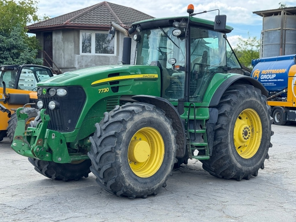 John Deere 7730 AQ - Máy cày: hình 2 John Deere 7730 AQ - Máy cày: hình 2