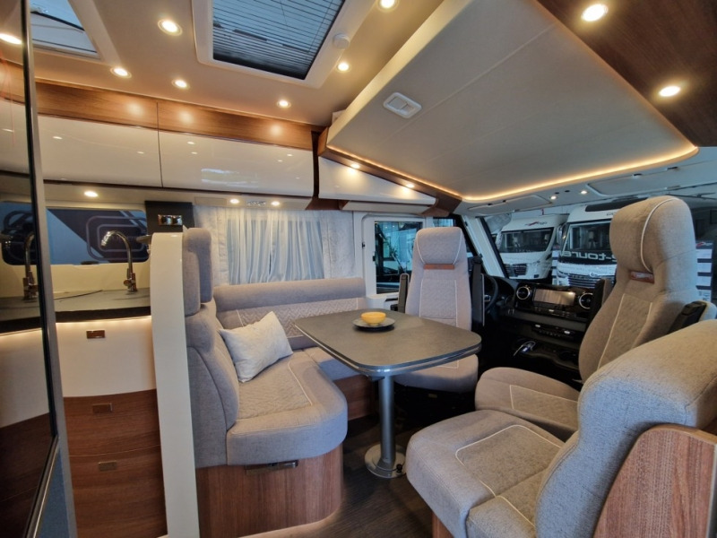 Carthago Carthago C2 Tourer I Mercedes 145 RB-LE - Xe cắm trại tích hợp: hình 4 Carthago Carthago C2 Tourer I Mercedes 145 RB-LE - Xe cắm trại tích hợp: hình 4