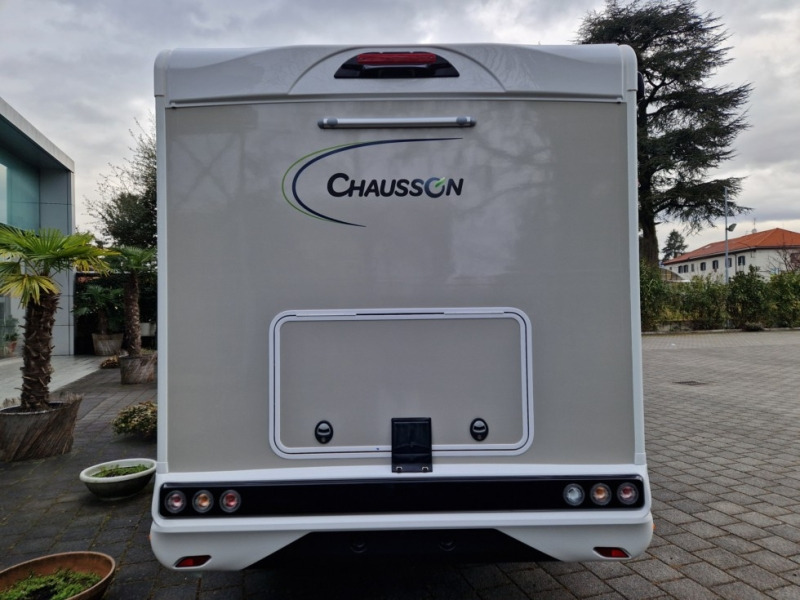 Chausson 788 Titanium Ultimate Ford M24 - Xe cắm trại bán tích hợp: hình 3 Chausson 788 Titanium Ultimate Ford M24 - Xe cắm trại bán tích hợp: hình 3