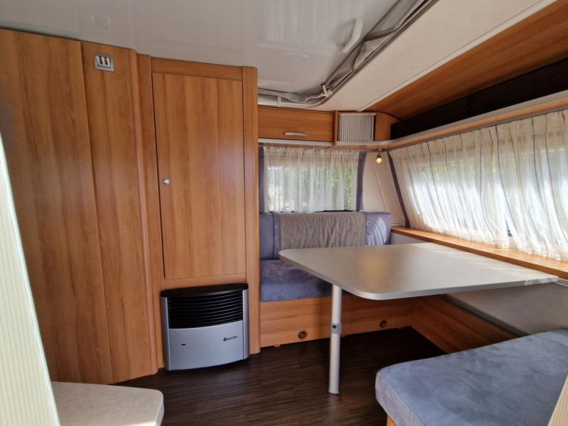 Hymer Feeling 425 - Rơ moóc kiểu caravan: hình 4 Hymer Feeling 425 - Rơ moóc kiểu caravan: hình 4