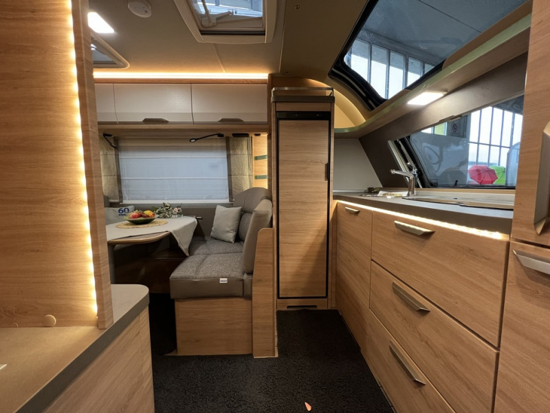 Knaus Sudwind 500 PF 60° Years - Rơ moóc kiểu caravan: hình 3 Knaus Sudwind 500 PF 60° Years - Rơ moóc kiểu caravan: hình 3