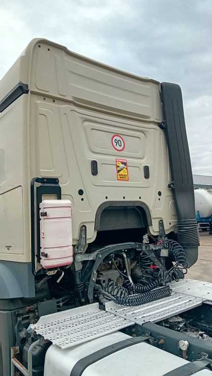 Mercedes-Benz ADR Actros 1843 - Xe đầu kéo: hình 5 Mercedes-Benz ADR Actros 1843 - Xe đầu kéo: hình 5