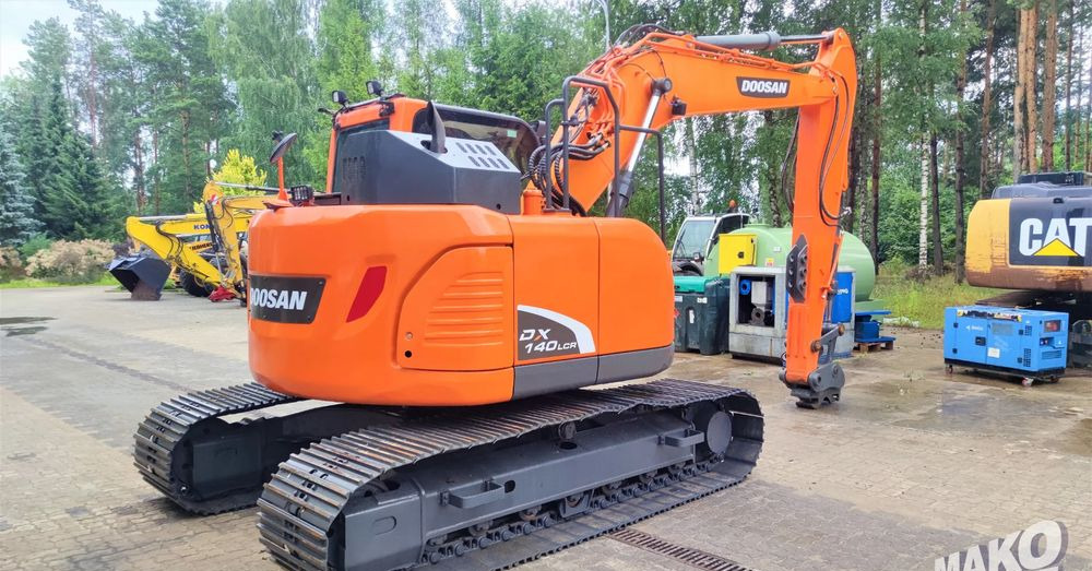 Doosan DX140LCR-5 - Máy xúc bánh xích: hình 4 Doosan DX140LCR-5 - Máy xúc bánh xích: hình 4