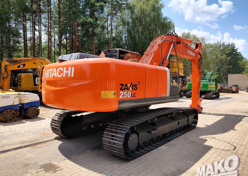 Hitachi ZX250 LCN-3 - Máy xúc bánh xích: hình 5 Hitachi ZX250 LCN-3 - Máy xúc bánh xích: hình 5