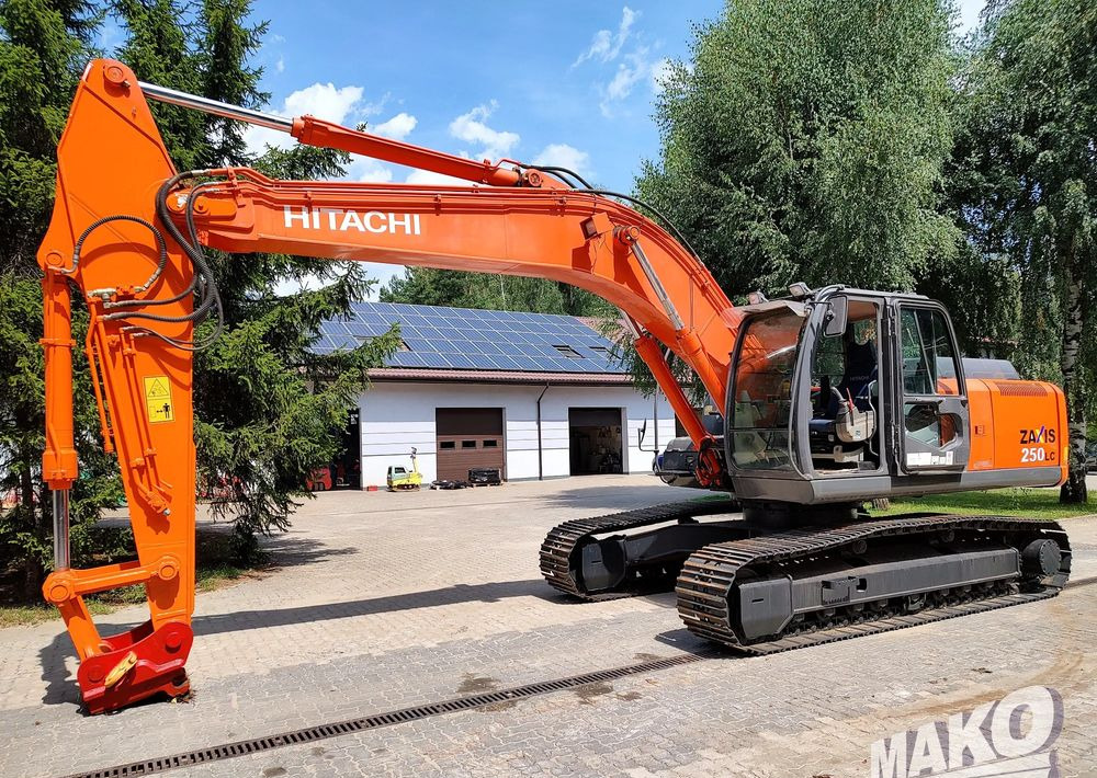 Hitachi ZX250 LCN-3 - Máy xúc bánh xích: hình 1 Hitachi ZX250 LCN-3 - Máy xúc bánh xích: hình 1