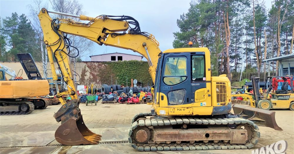 Komatsu PC138 US-8 - Máy xúc bánh xích: hình 1 Komatsu PC138 US-8 - Máy xúc bánh xích: hình 1