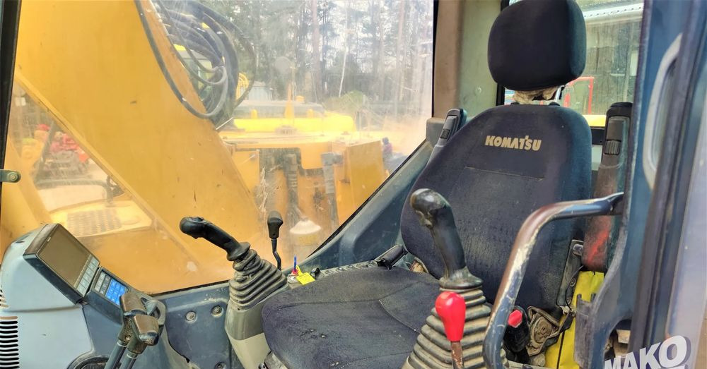 Máy xúc bánh xích Komatsu PC138 US-8: hình 8