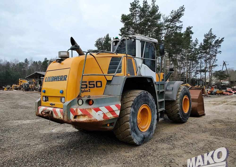 Liebherr L550 - Máy xúc lật bánh lốp: hình 5 Liebherr L550 - Máy xúc lật bánh lốp: hình 5