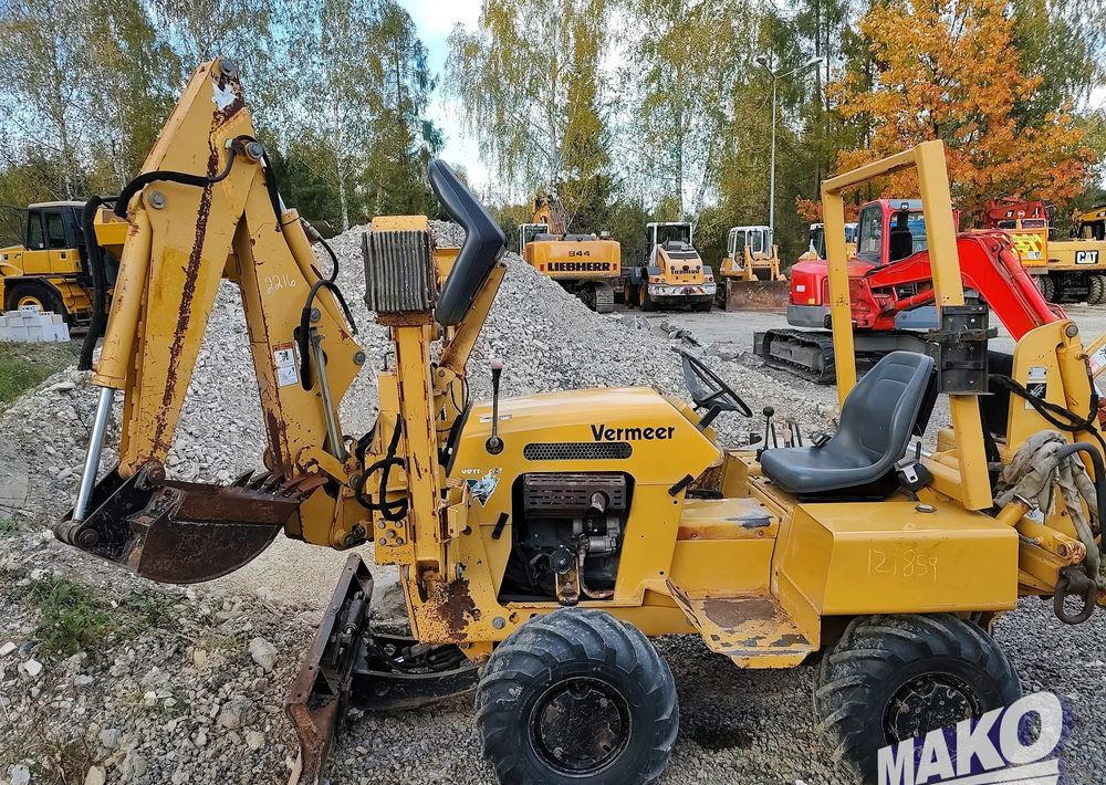 Vermeer RT450 - Máy xúc bánh lốp: hình 2 Vermeer RT450 - Máy xúc bánh lốp: hình 2