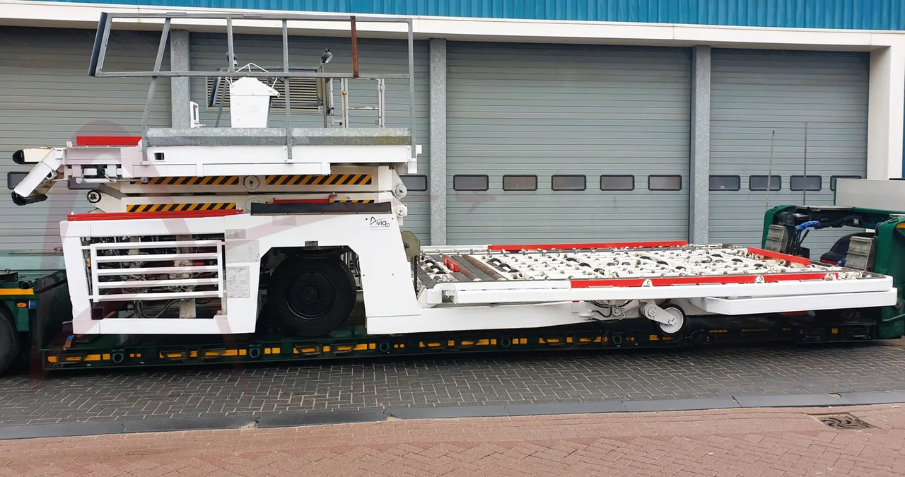 AIR MARREL LAM7000 DP/MDL8 - Loader nâng hạ container/ Pallet: hình 1 AIR MARREL LAM7000 DP/MDL8 - Loader nâng hạ container/ Pallet: hình 1
