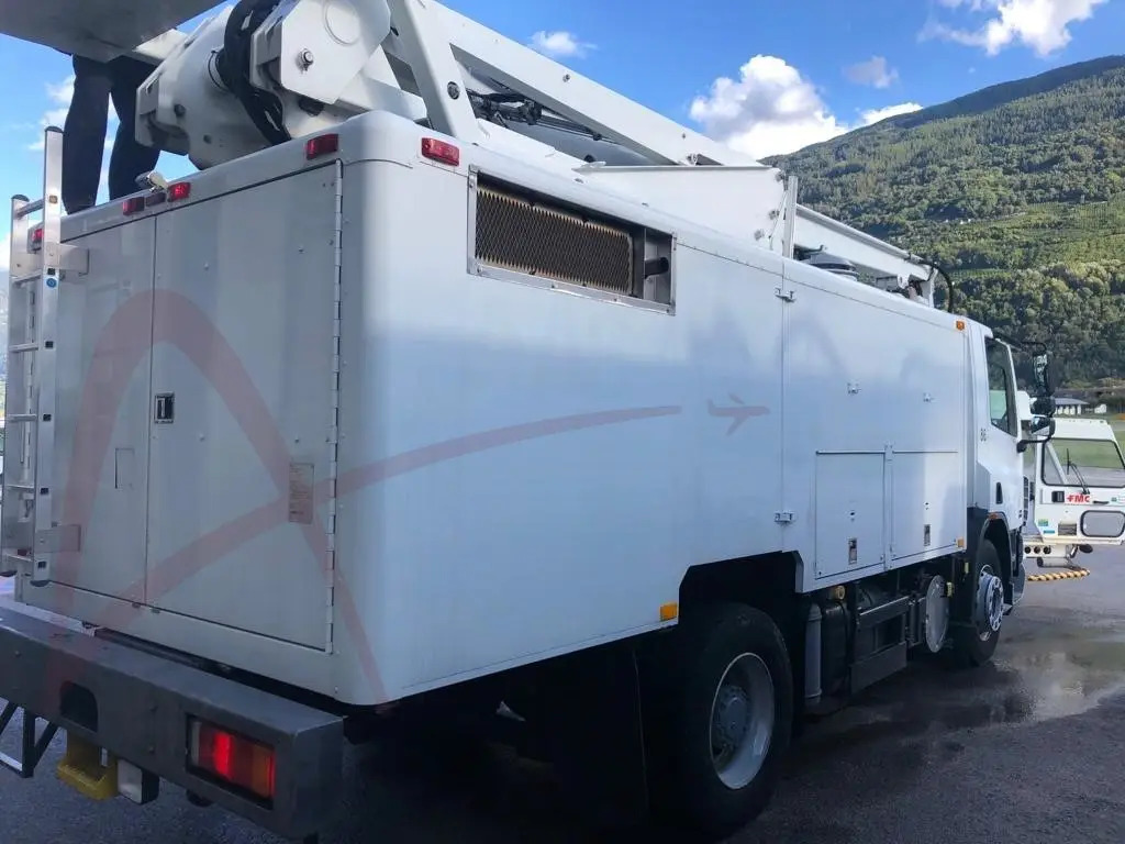 FMC LMD 2000 - Xe khử băng: hình 3 FMC LMD 2000 - Xe khử băng: hình 3