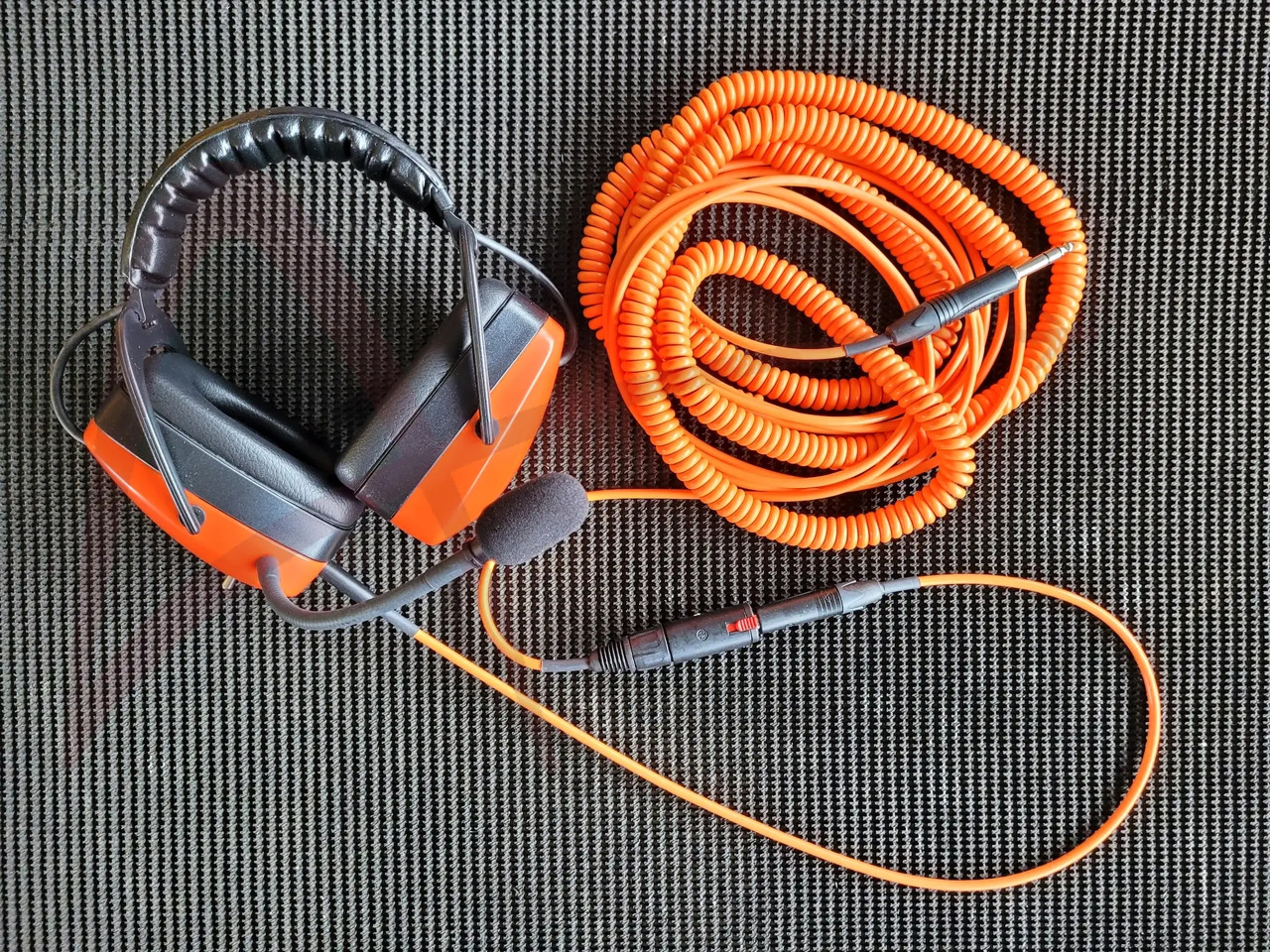 IPF HZ 3000 - Dụng cụ/ Thiết bị: hình 1 IPF HZ 3000 - Dụng cụ/ Thiết bị: hình 1