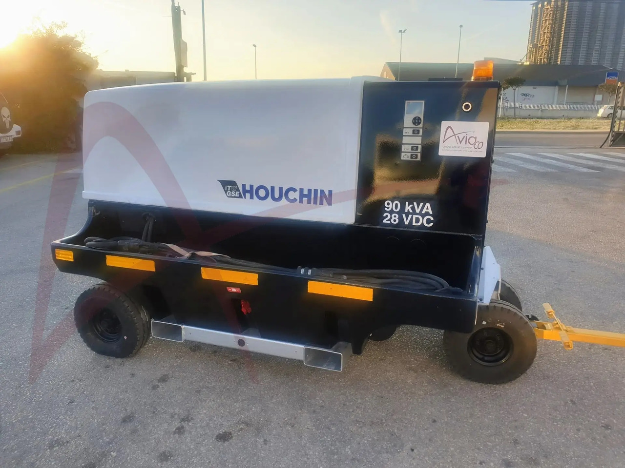 ITW GSE 4400 - Bộ nguồn mặt đất: hình 5 ITW GSE 4400 - Bộ nguồn mặt đất: hình 5