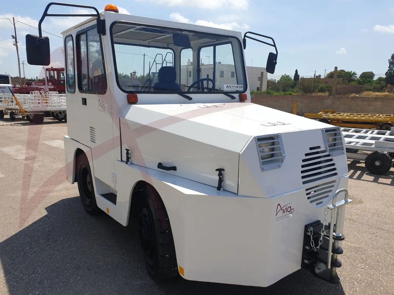 MULAG COMET 6 - Xe đầu kéo hành lý: hình 2 MULAG COMET 6 - Xe đầu kéo hành lý: hình 2