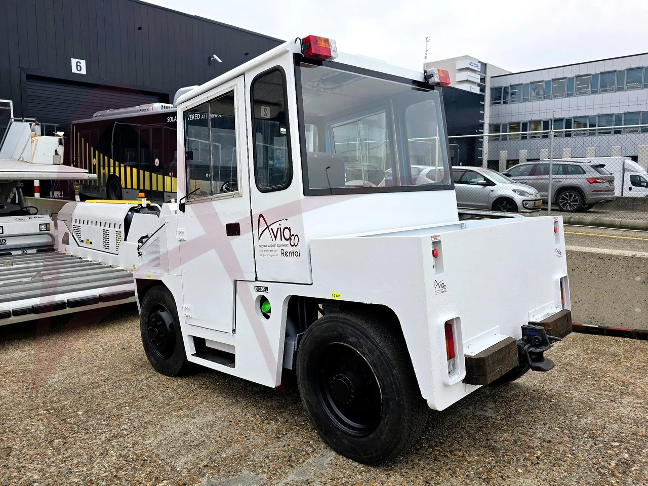 ROFAN ZD80 - Xe đầu kéo hành lý: hình 3 ROFAN ZD80 - Xe đầu kéo hành lý: hình 3