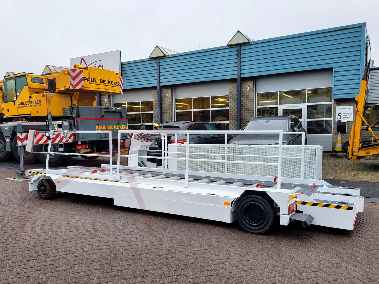 TREPEL CCL35/35 - Loader nâng hạ container/ Pallet: hình 1 TREPEL CCL35/35 - Loader nâng hạ container/ Pallet: hình 1