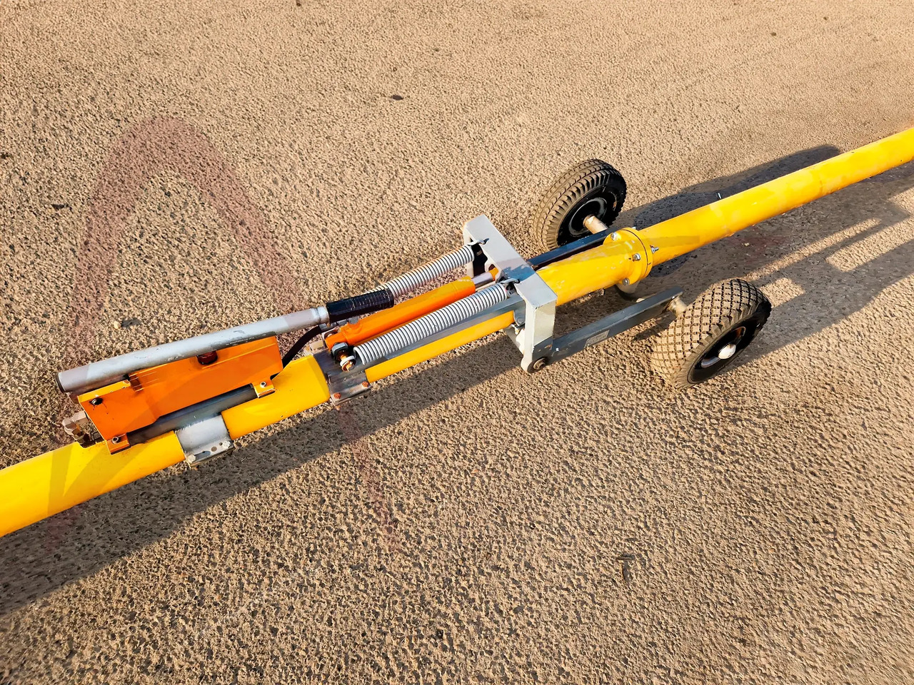 HYDRO TOWE 170-C4 - Thiết bị phục vụ mặt đất: hình 3 HYDRO TOWE 170-C4 - Thiết bị phục vụ mặt đất: hình 3