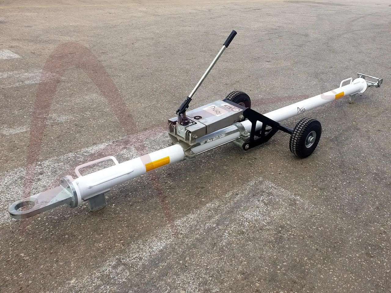 JMS J-TOW DASH8-4 - Thiết bị phục vụ mặt đất: hình 2 JMS J-TOW DASH8-4 - Thiết bị phục vụ mặt đất: hình 2
