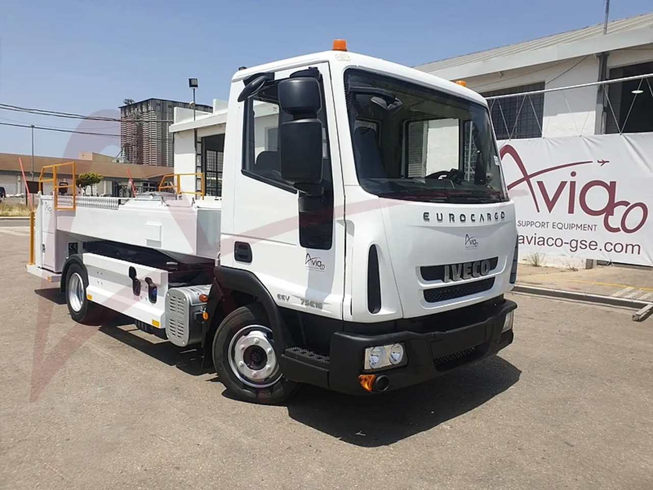 MALLAGHAN WSU 3000 - Thiết bị phục vụ mặt đất: hình 1 MALLAGHAN WSU 3000 - Thiết bị phục vụ mặt đất: hình 1