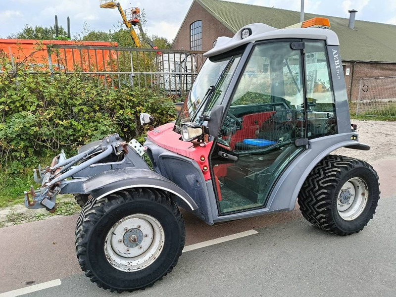 Aebi TT280 werktuigdrager maaier laag zwaartepunt - Toa kéo trang trại: hình 1 Aebi TT280 werktuigdrager maaier laag zwaartepunt - Toa kéo trang trại: hình 1