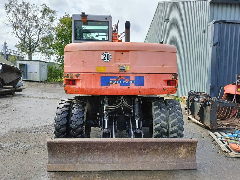 FIAT-HITACHI FH120W bandenkraan Wheel Excavator graafmachine - Máy xúc bánh lốp: hình 5 FIAT-HITACHI FH120W bandenkraan Wheel Excavator graafmachine - Máy xúc bánh lốp: hình 5